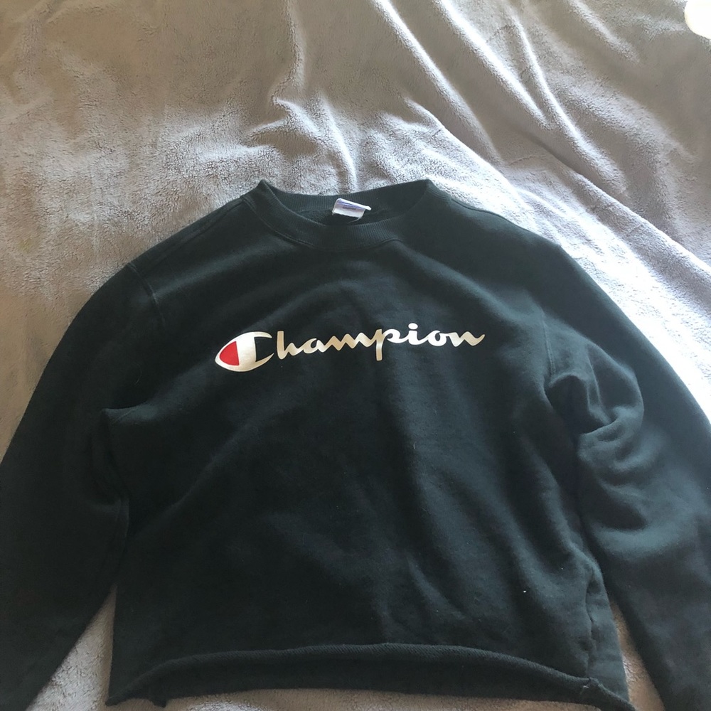 Black champion long sleeve shirt